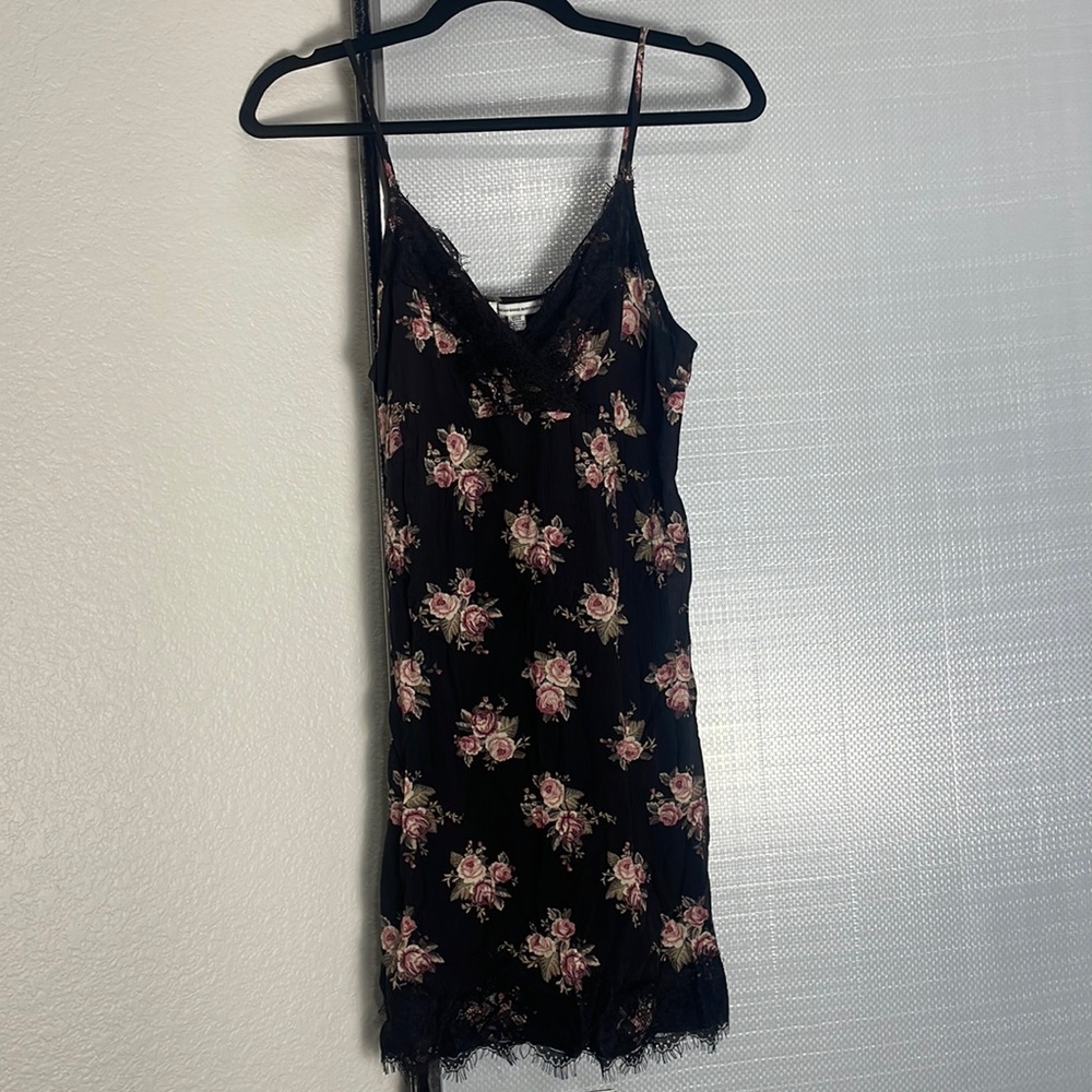 XS Black Floral Lace Slip Dress NWT American Eagle